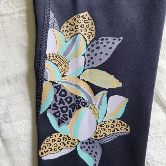 adidas Black Leggings with Blue Pattern - Picture 5 of 11